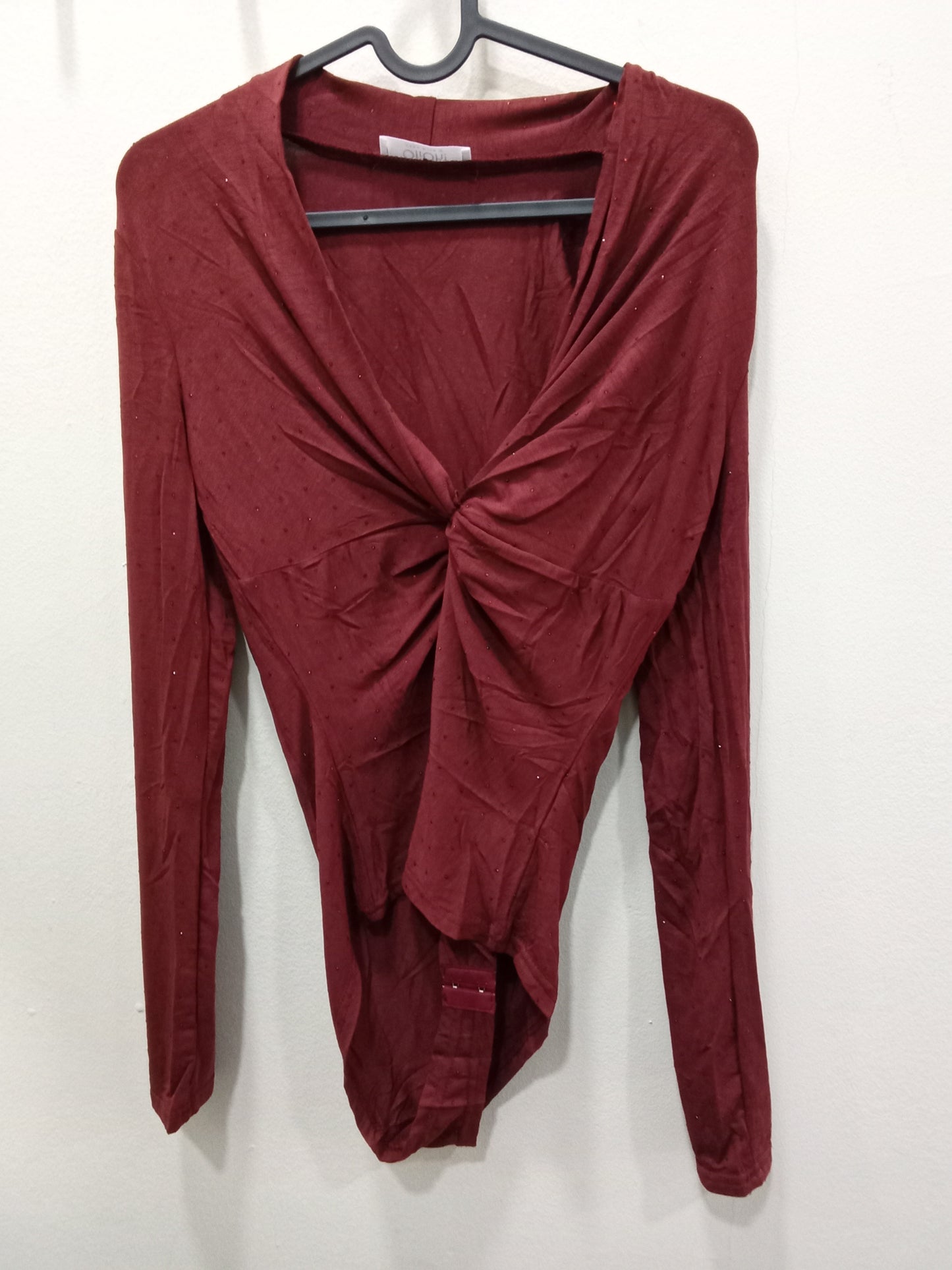 Body burdeos brillos