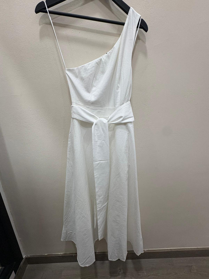 Vestido blanco de lino