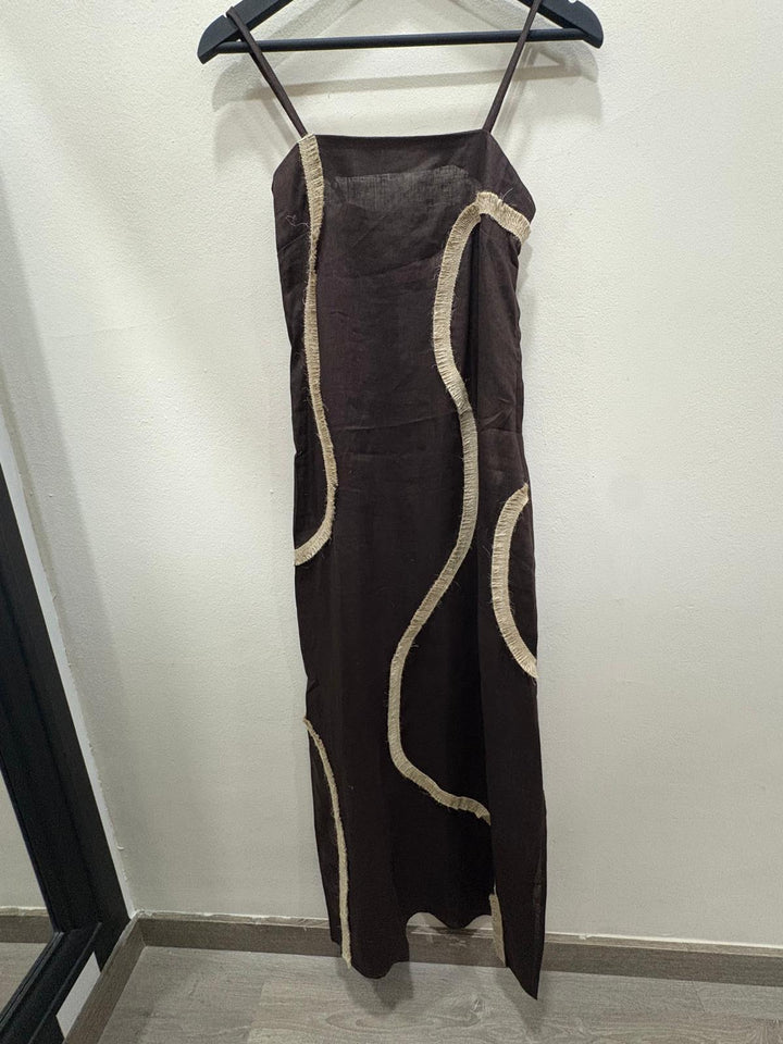 Vestido café de lino