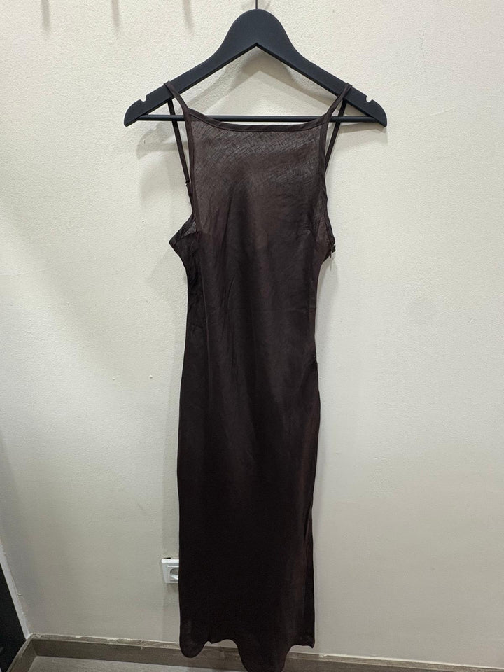 Vestido de lino Marrón