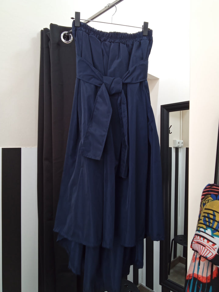 Falda azul polo