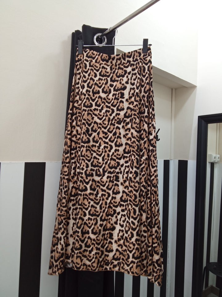 Falda animal print